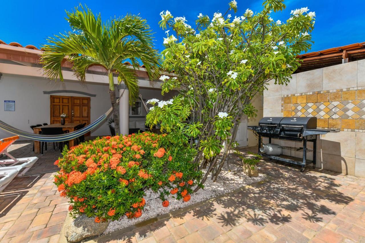 Villa Swiss Paradise With Private Pool Палм Бич Экстерьер фото
